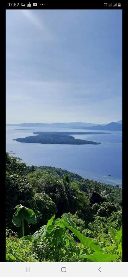 Blue Shark Divers Bunaken Kültér fotó