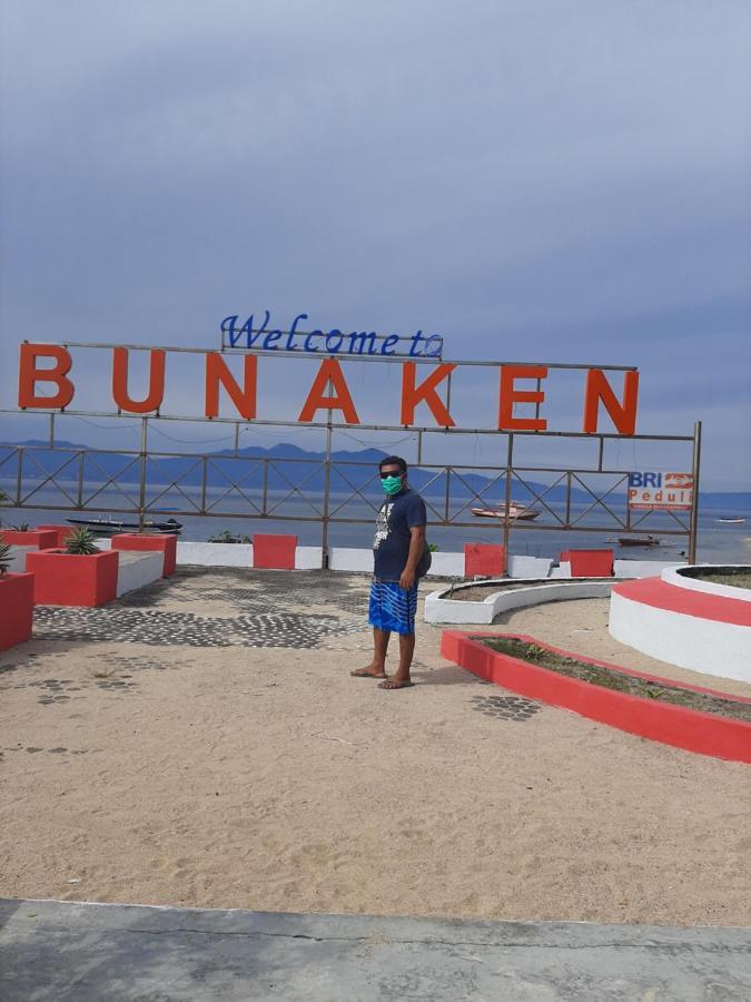 Blue Shark Divers Bunaken Kültér fotó