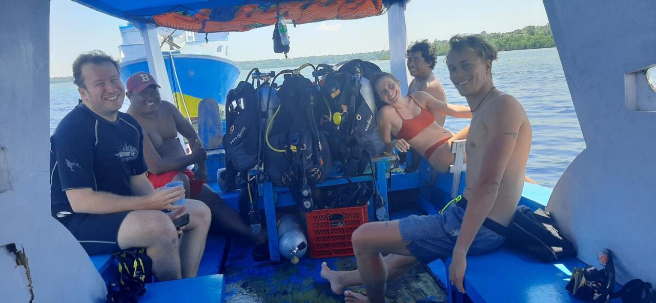 Blue Shark Divers Bunaken Kültér fotó